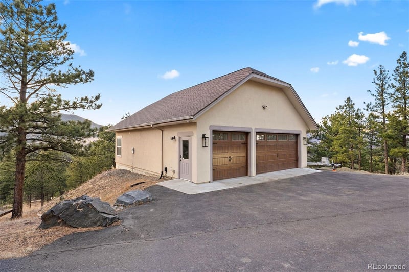 33000 Serendipity Trl, Evergreen, CO 80439