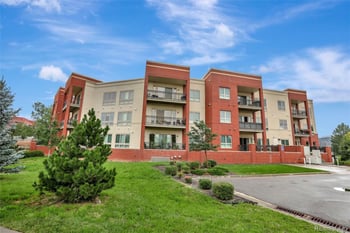 4885 Monaco St #208, Denver, CO 80237
