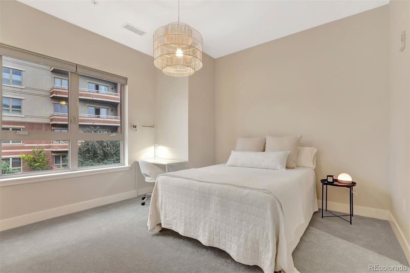 4885 Monaco St #208, Denver, CO 80237