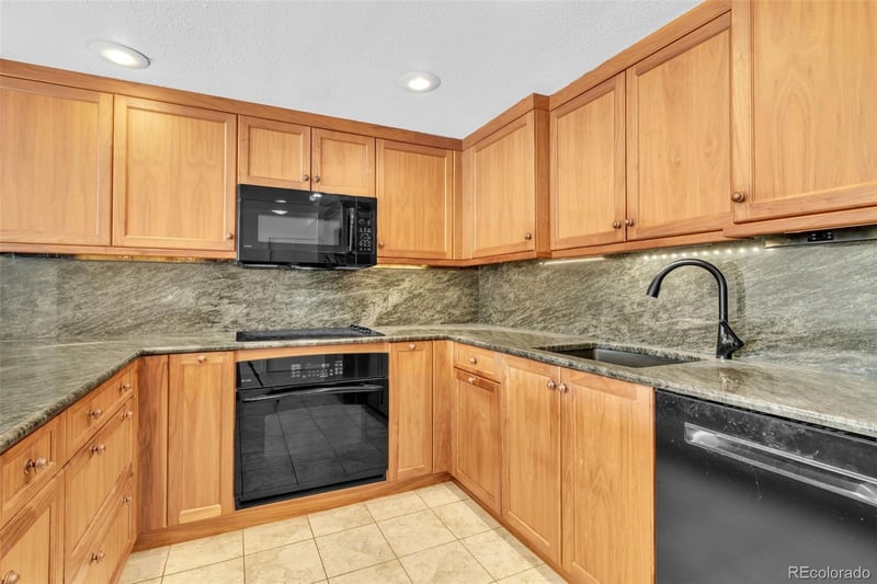 1551 Larimer St #906, Denver, CO 80202