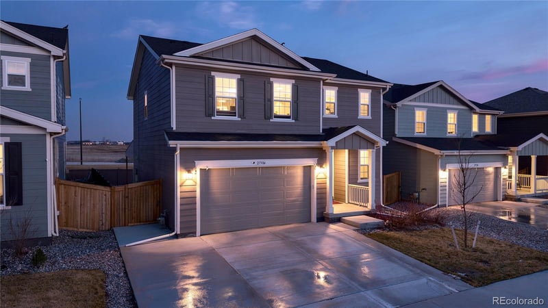 27584 6th Dr, Aurora, CO 80018