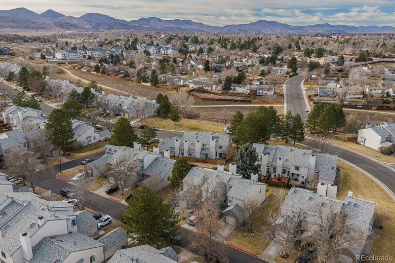 6877 Dover Way, Littleton, CO 80128