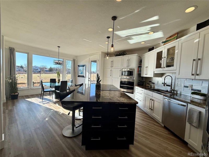 653 Glenarbor Cir, Longmont, CO 80504