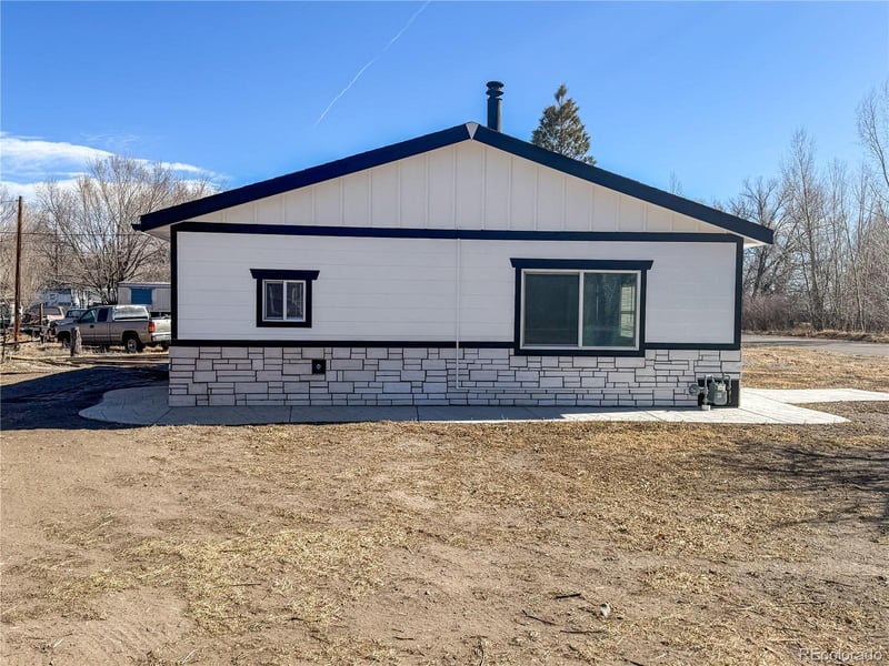1150 Christy Ave, Saguache, CO 81149