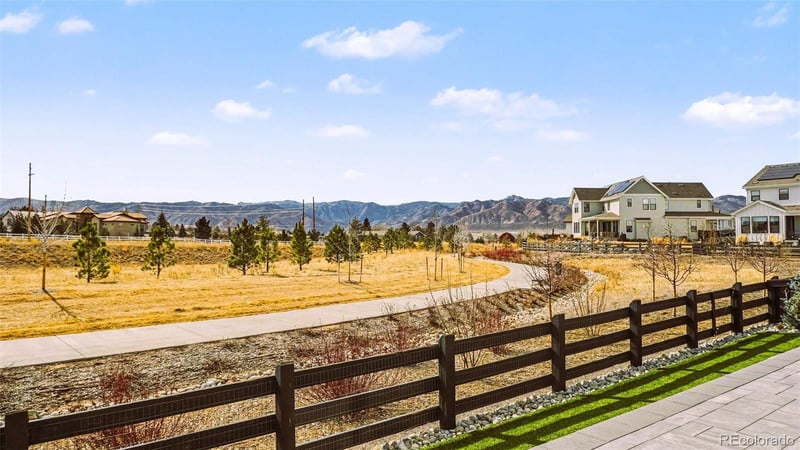 9212 Star Fall Cir, Littleton, CO 80125