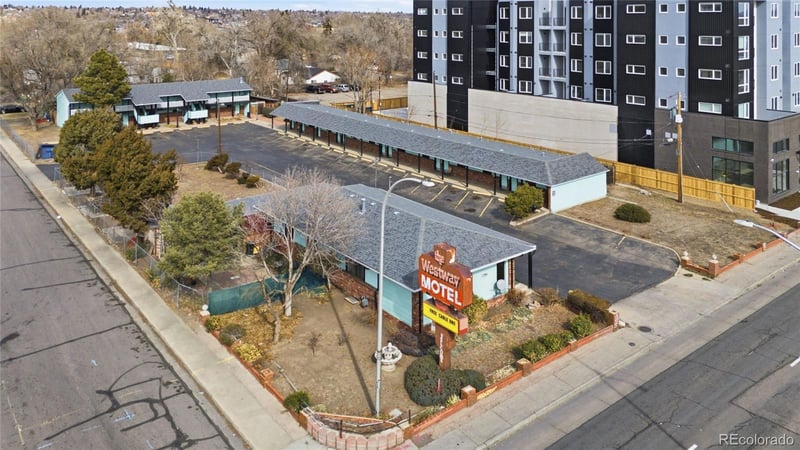 5799 Colfax Ave, Lakewood, CO 80214