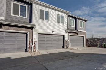 1934 Poplar Ct, Denver, CO 80224