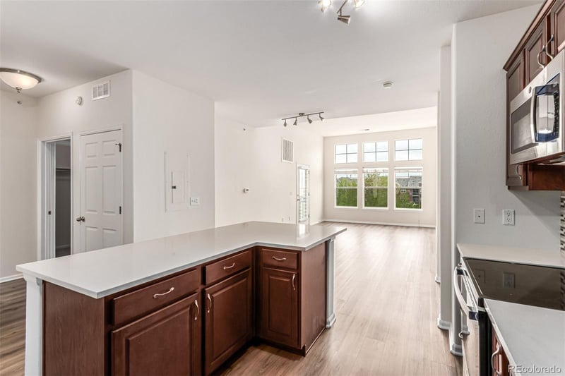 9633 5th Ave #10304, Denver, CO 80230