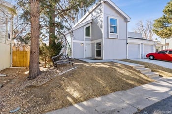 16222 Rice Pl #B, Aurora, CO 80015