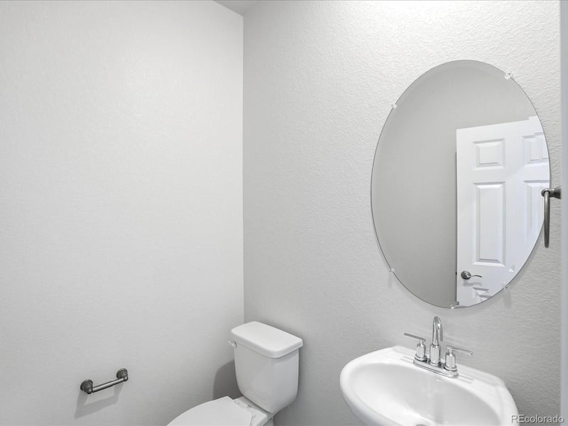 1618 Rumley Creek Dr, Windsor, CO 80550