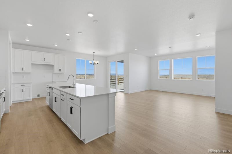 697 Bradley Cir, Elizabeth, CO 80107