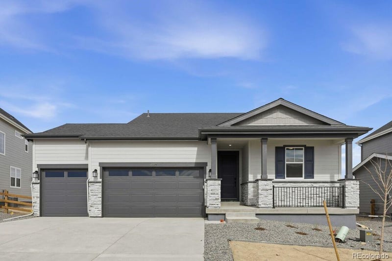 697 Bradley Cir, Elizabeth, CO 80107