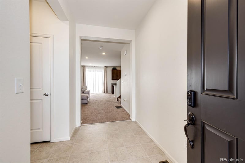 20630 58th Ave, Aurora, CO 80019