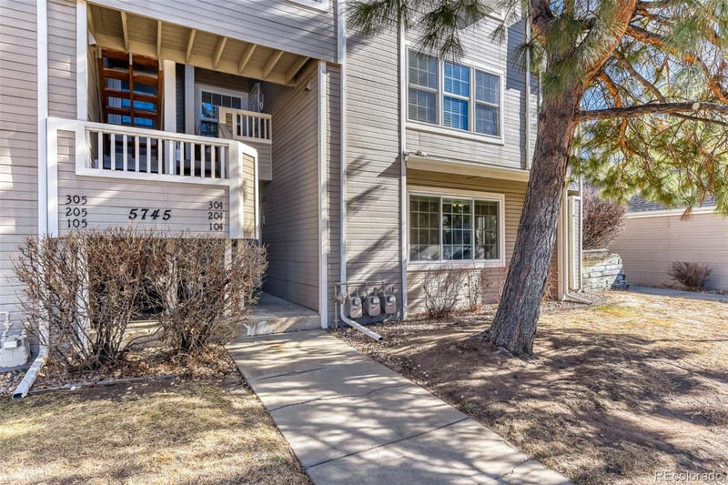 5745 Atlantic Pl #104, Lakewood, CO 80227