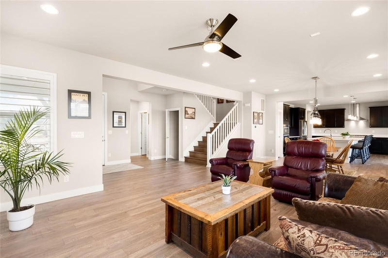 17817 87th Ave, Arvada, CO 80007