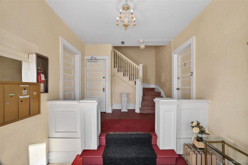1560 N Gilpin St, Denver, CO 80218