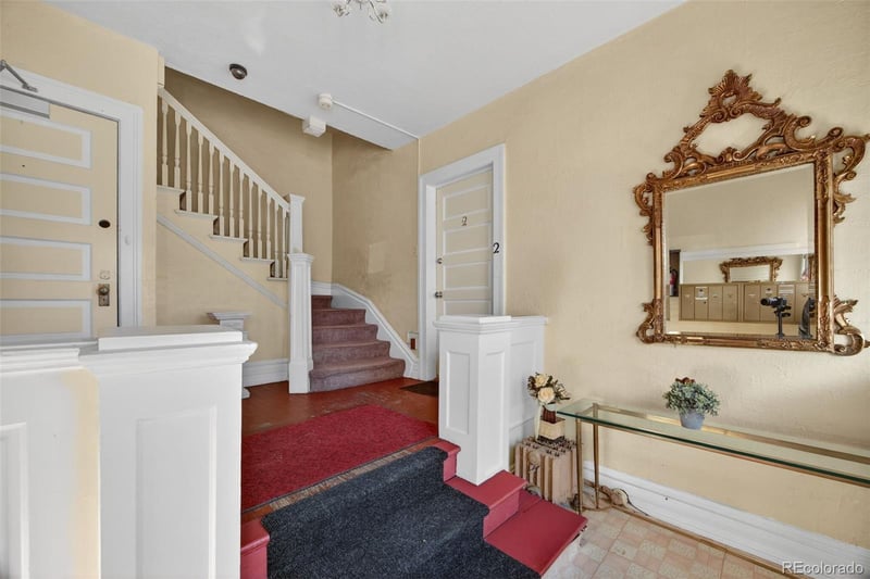 1560 N Gilpin St, Denver, CO 80218
