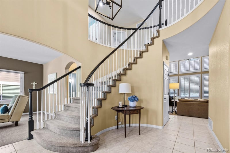 8555 Green Island Cir, Lone Tree, CO 80124