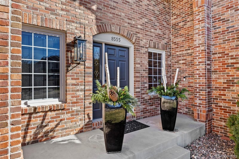 8555 Green Island Cir, Lone Tree, CO 80124