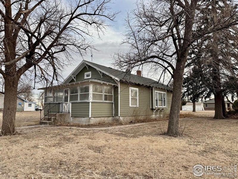 506 Raymond St, Haxtun, CO 80731