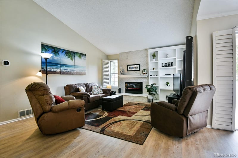 13777 Marina Dr #A, Aurora, CO 80014