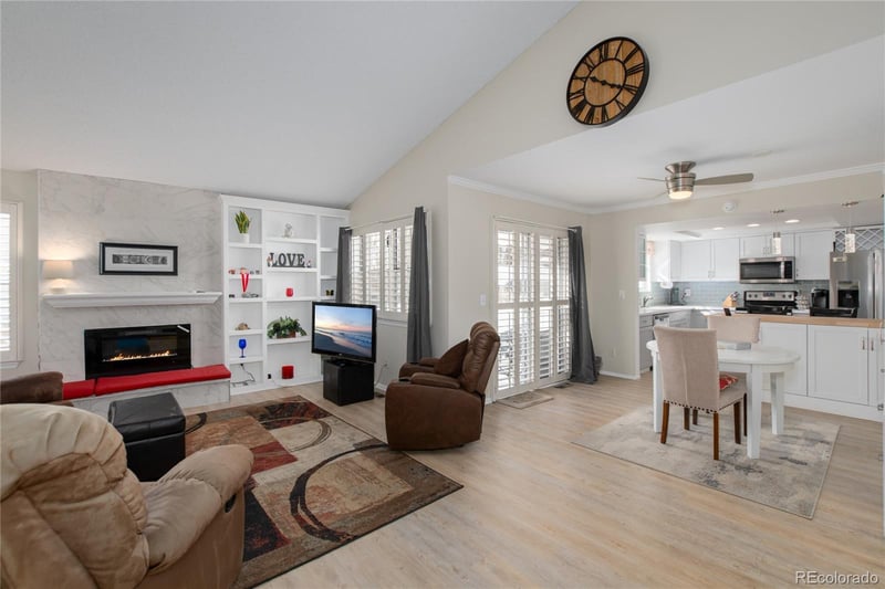 13777 Marina Dr #A, Aurora, CO 80014