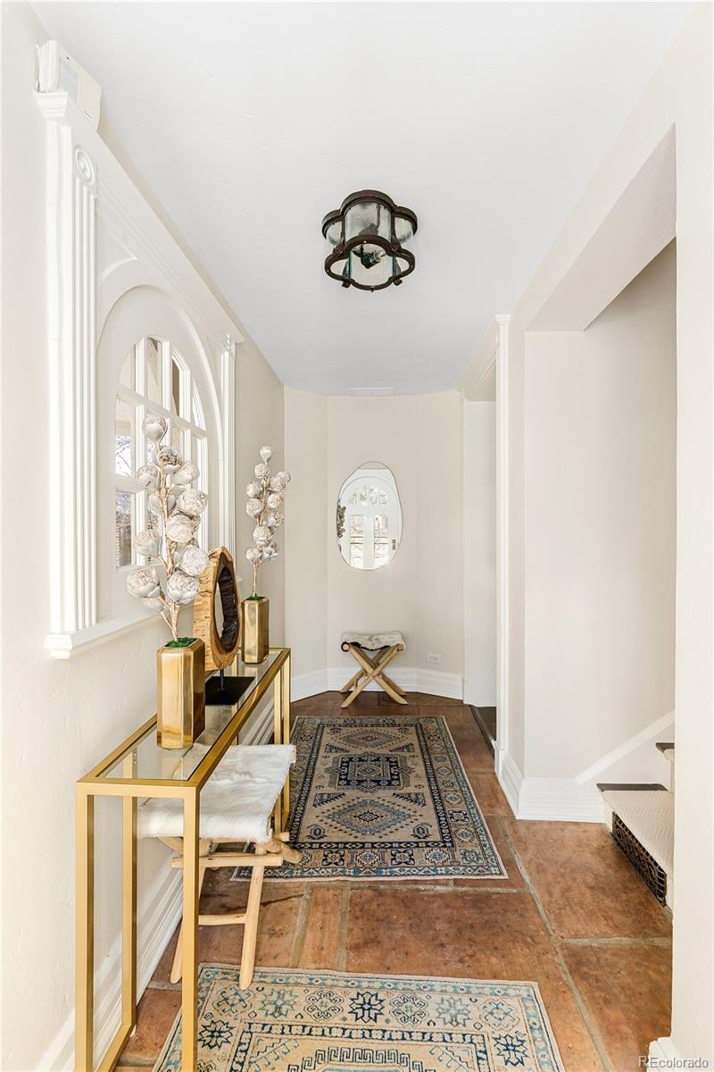 835 Gaylord St, Denver, CO 80206