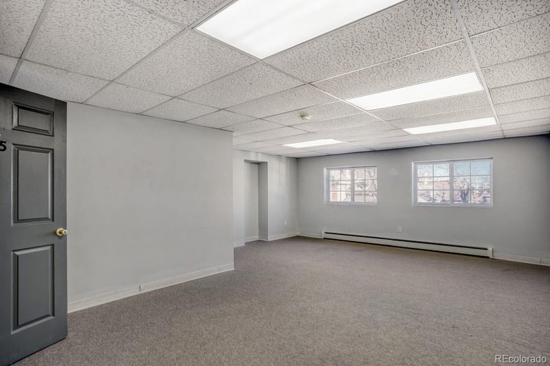 422 21st St, Denver, CO 80205