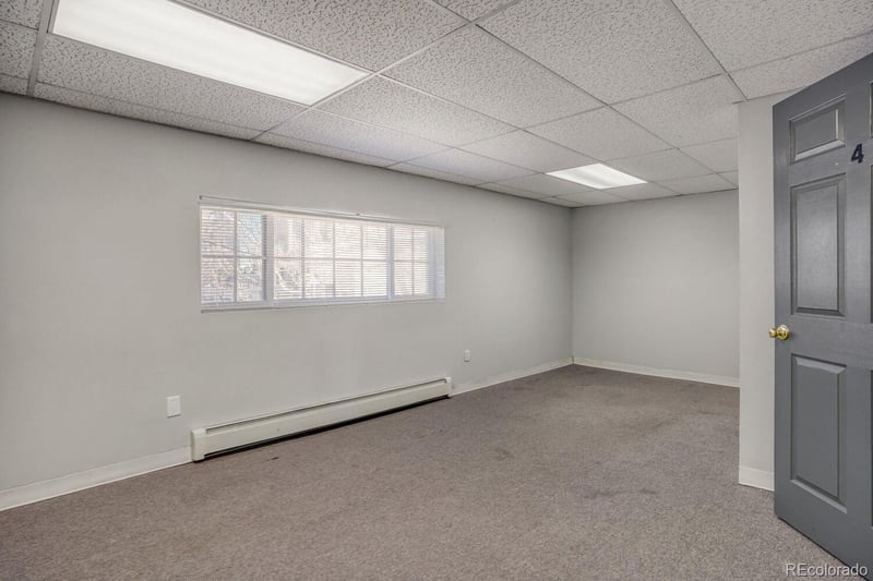 422 21st St, Denver, CO 80205