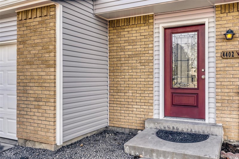 4402 117th Ct, Thornton, CO 80233