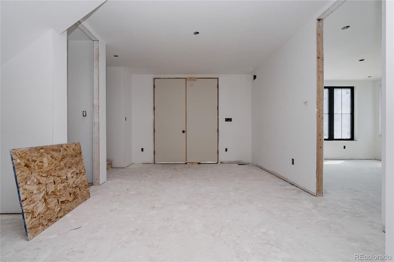 1935 Meade St, Denver, CO 80211