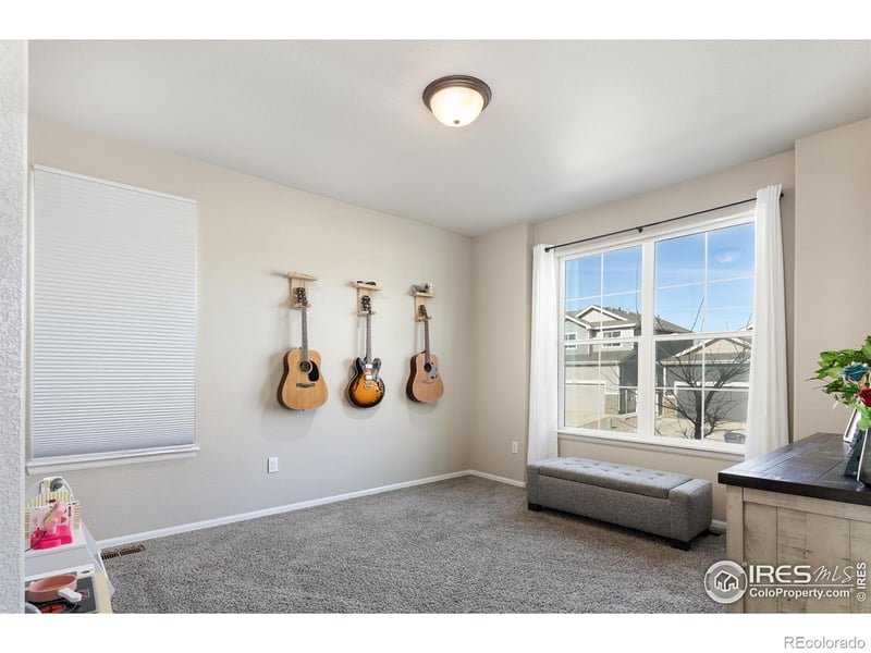 2716 Sapphire St, Loveland, CO 80537