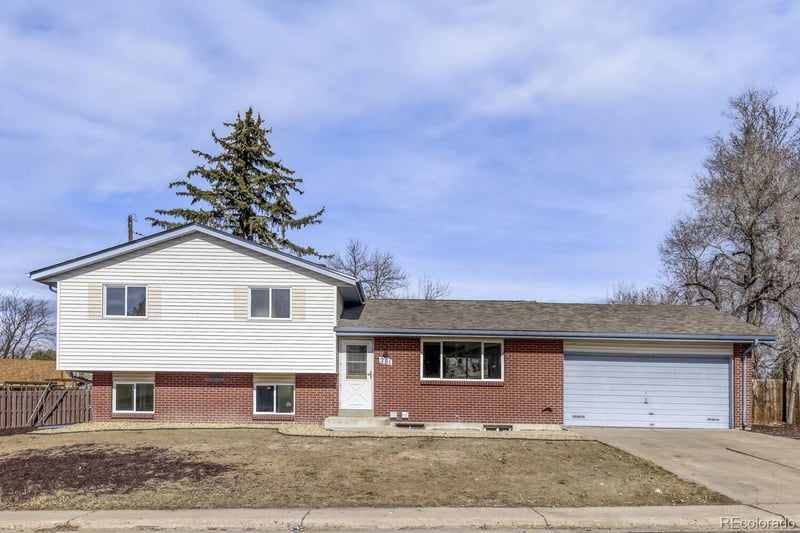 281 Acoma Dr, Littleton, CO 80120