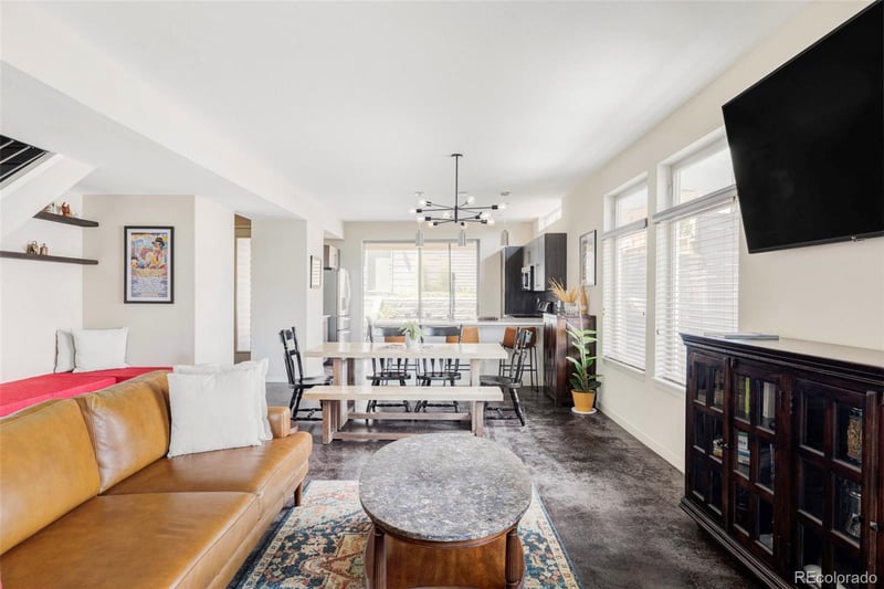 3361 Mariposa St, Denver, CO 80211