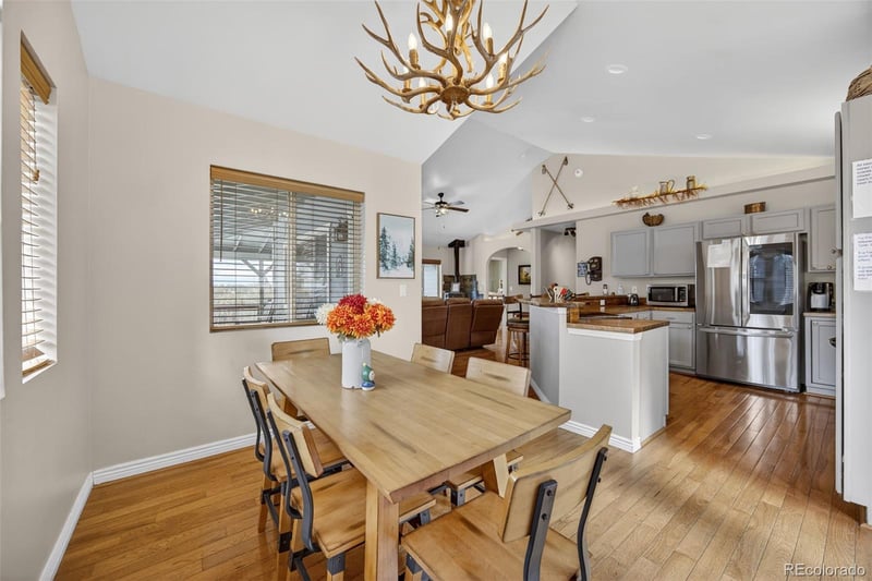 68 Nevada Ln, Florissant, CO 80816