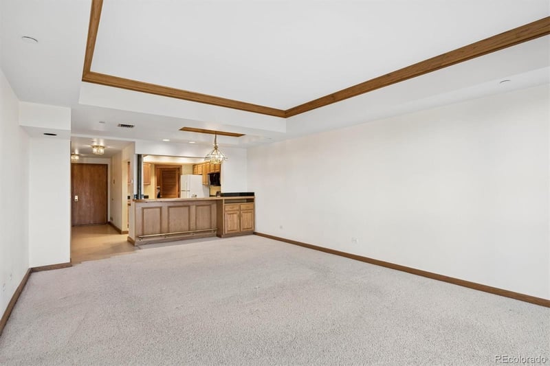 1900 E Girard Pl #407, Englewood, CO 80113