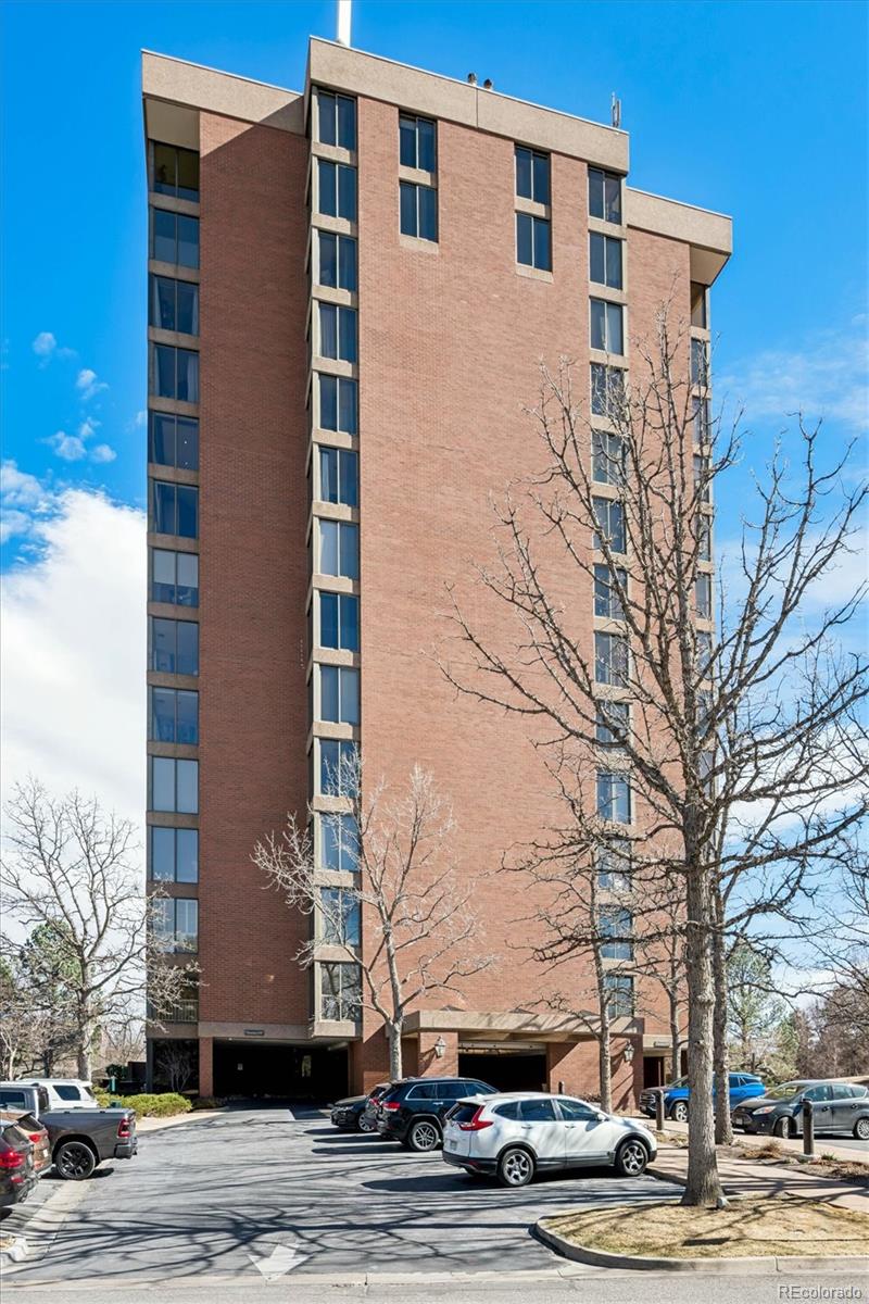 1900 E Girard Pl #407, Englewood, CO 80113