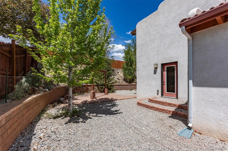540 7th St #1, Salida, CO 81201
