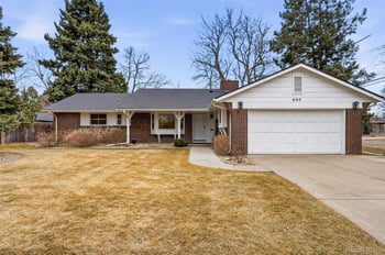 800 Pinewood Ave, Littleton, CO 80121