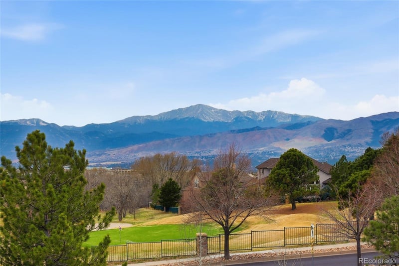 9935 Sawleaf Ct, Colorado Springs, CO 80920