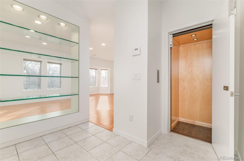 355 N Ogden St, Denver, CO 80218