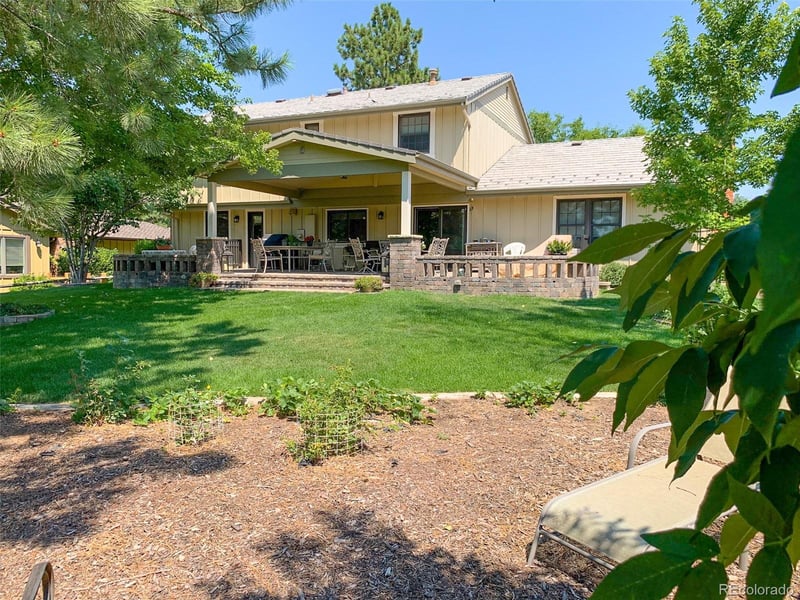 7518 S Willow Cir, Centennial, CO 80112