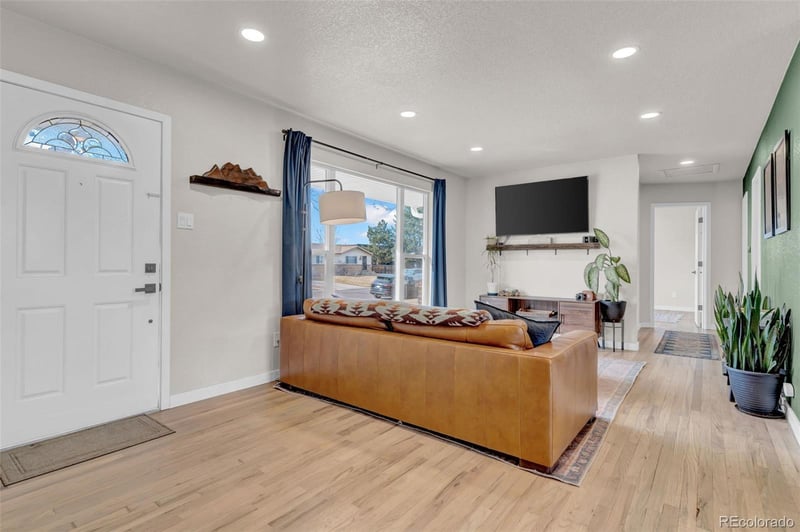 4324 Hoyt St, Wheat Ridge, CO 80033