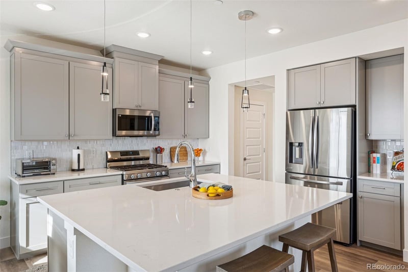 8848 Kipling Way #205, Littleton, CO 80127