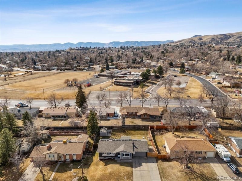 921 Taft St, Lakewood, CO 80228