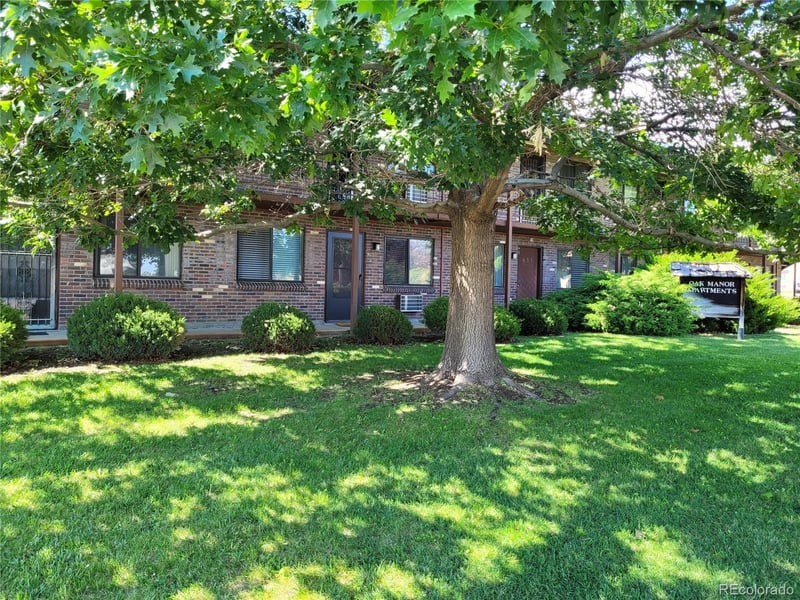 633 Oak St #5, Lakewood, CO 80226