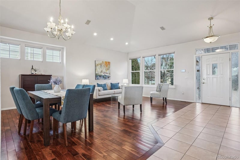 6333 Sicily Way, Aurora, CO 80016