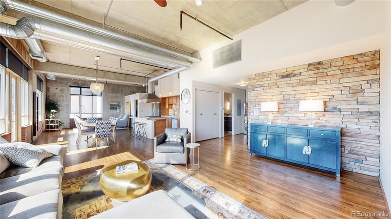 2000 Little Raven St #702, Denver, CO 80202