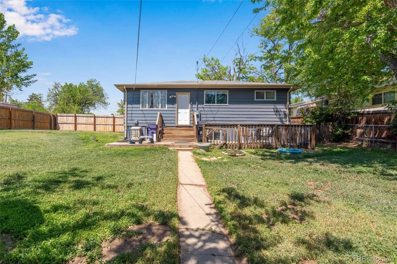 934 Linley Ct, Denver, CO 80204