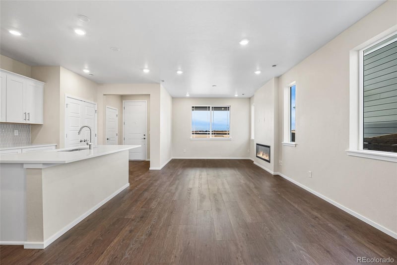 13188 Barefoot Lakes Pw, Firestone, CO 80504